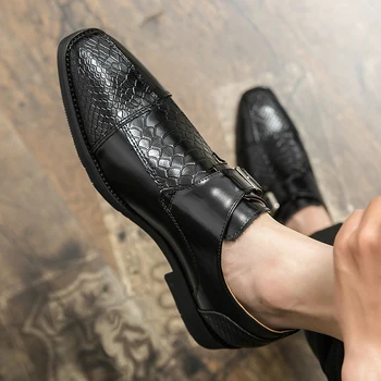 גברים נעליים מזדמנים עסקי אופנה עור עקב נמוך אבזם רצועה בסגנון בריטי קלאסי אופנתי מוקסינים לגברים