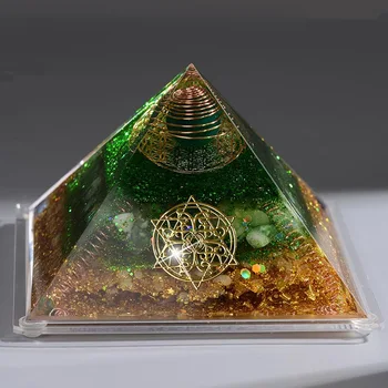 הפירמידה התנפץ אנרגיה קריסטל קישוט שולחן